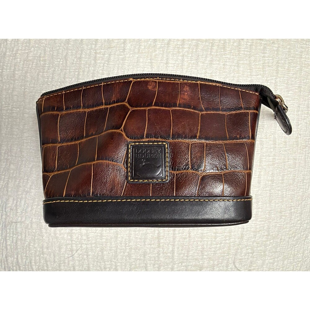 Vintage 90s Dooney & Burke Leather Crocodile Embossed Cosmetic/Toiletry Bag